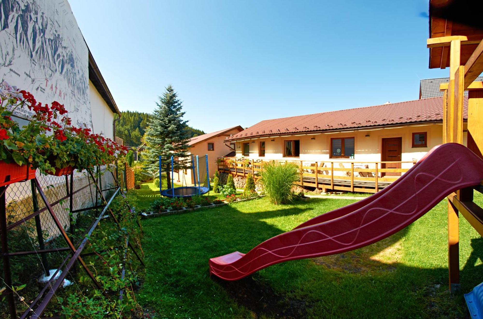 Vila Rhea Važec Exterior foto